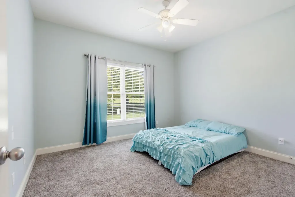 1084 Bay Colony Drive Richmond KY 40475