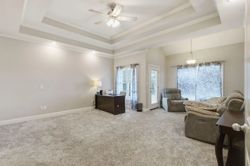 1084 Bay Colony Drive Richmond KY 40475