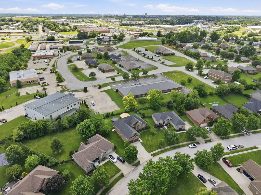 1084 Bay Colony Drive Richmond KY 40475