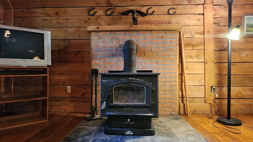 100 Cowboy Lane Wellington KY 40387