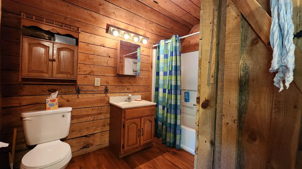 100 Cowboy Lane Wellington KY 40387