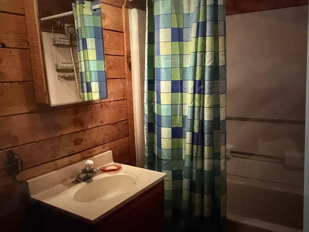 100 Cowboy Lane Wellington KY 40387