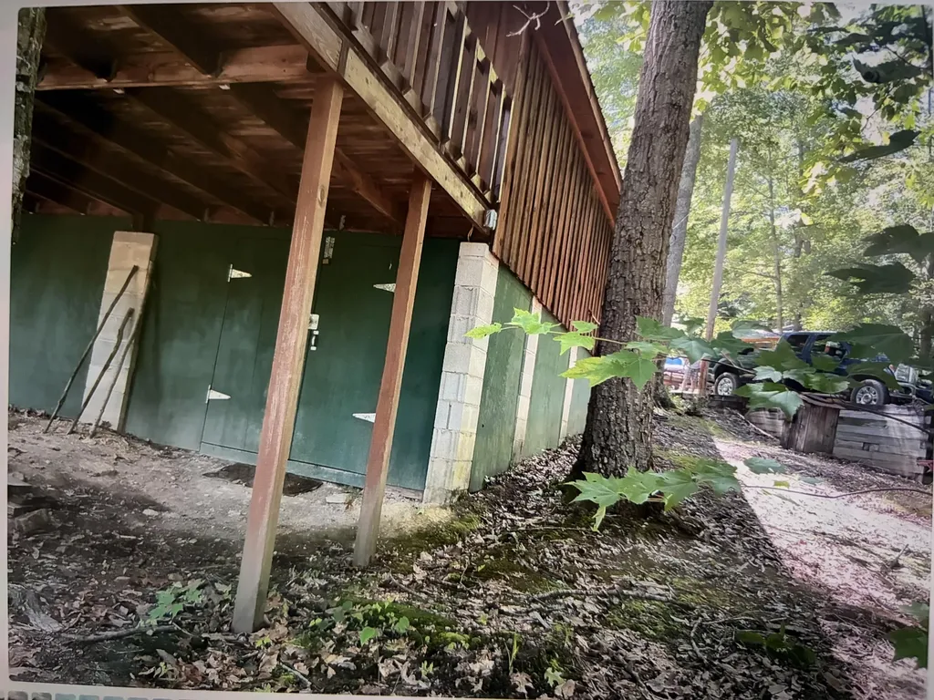 100 Cowboy Lane Wellington KY 40387