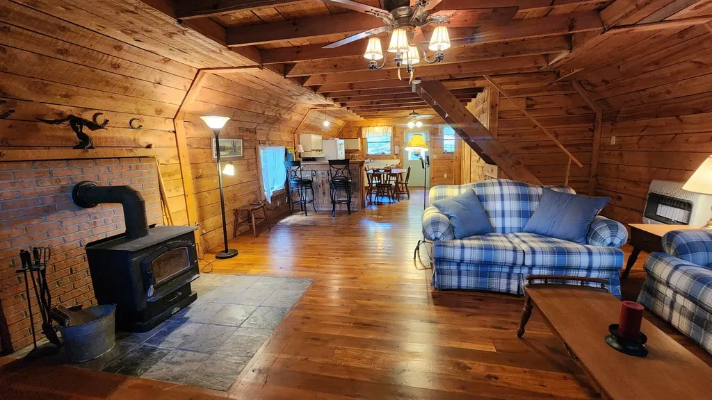 100 Cowboy Lane Wellington KY 40387