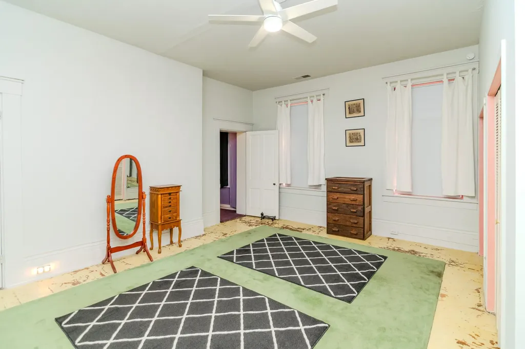 1001 Main Street Millersburg KY 40348