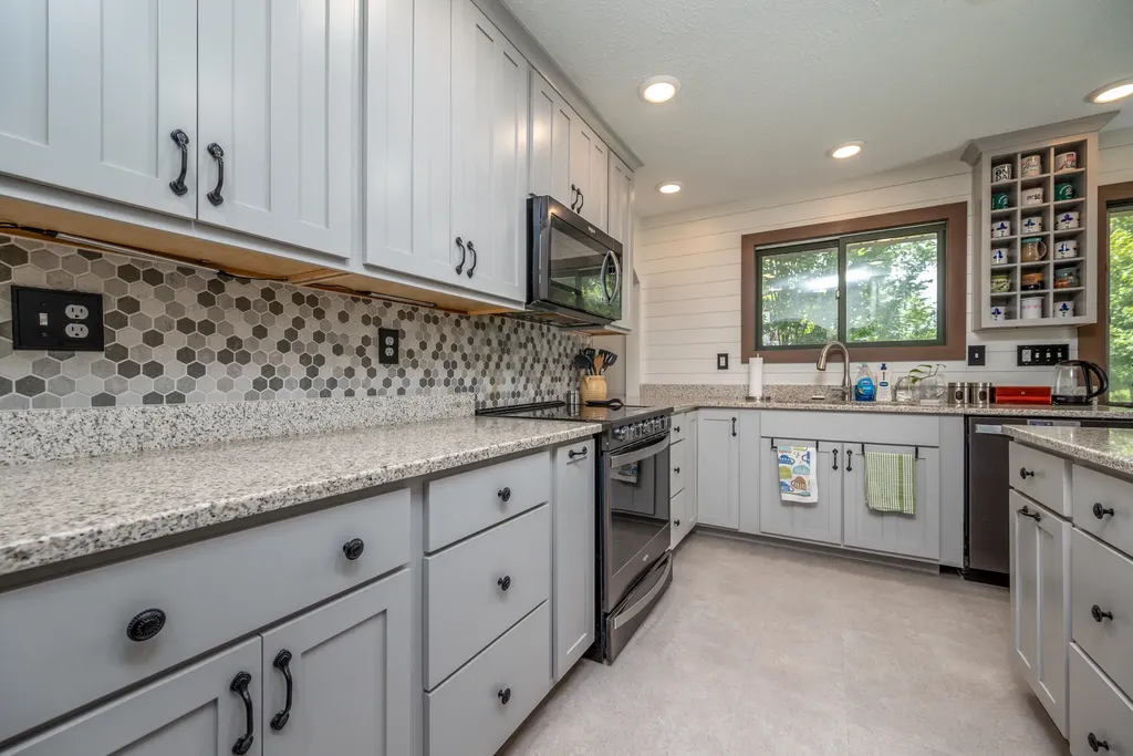 451 N Wilson Avenue Morehead KY 40351