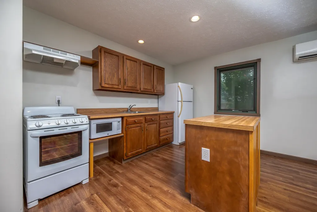 451 N Wilson Avenue Morehead KY 40351