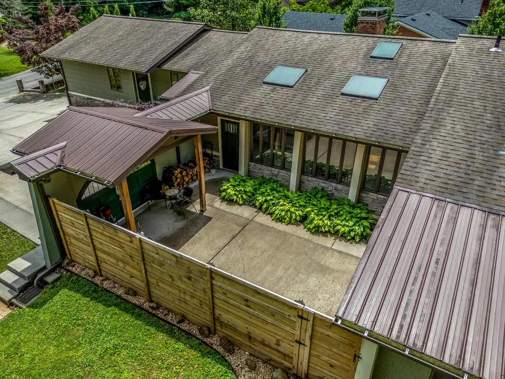 451 N Wilson Avenue Morehead KY 40351