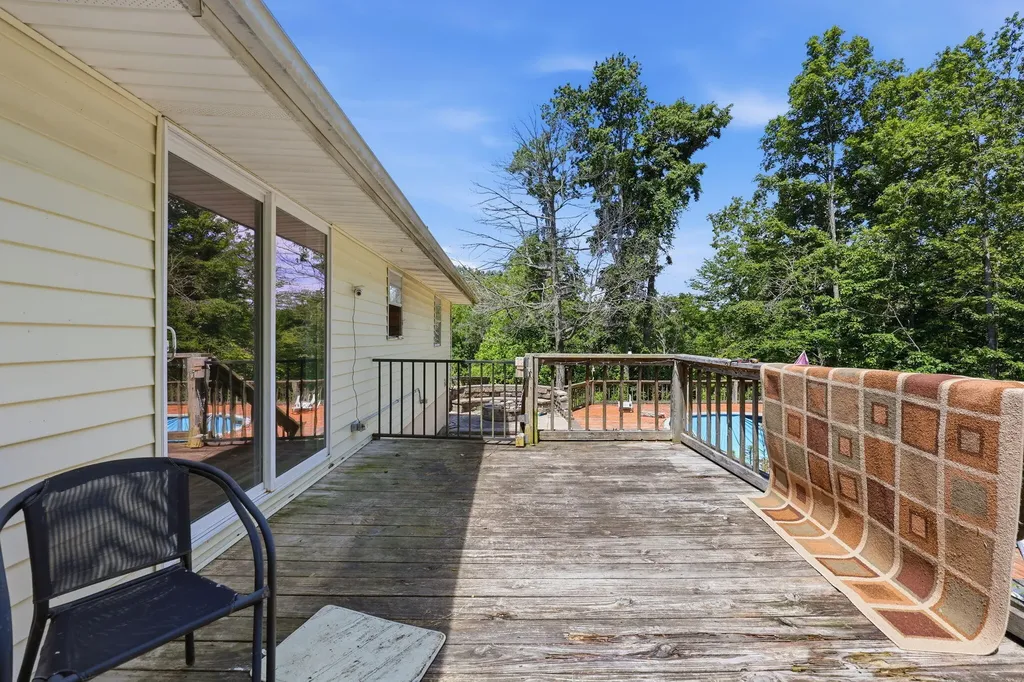 110 Ebon Road Wellington KY 40387
