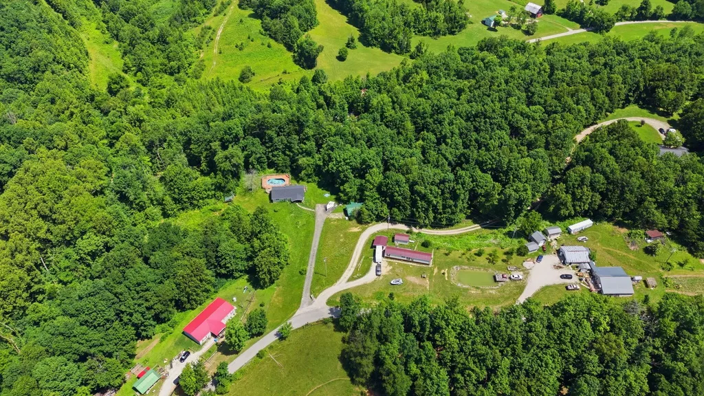 110 Ebon Road Wellington KY 40387