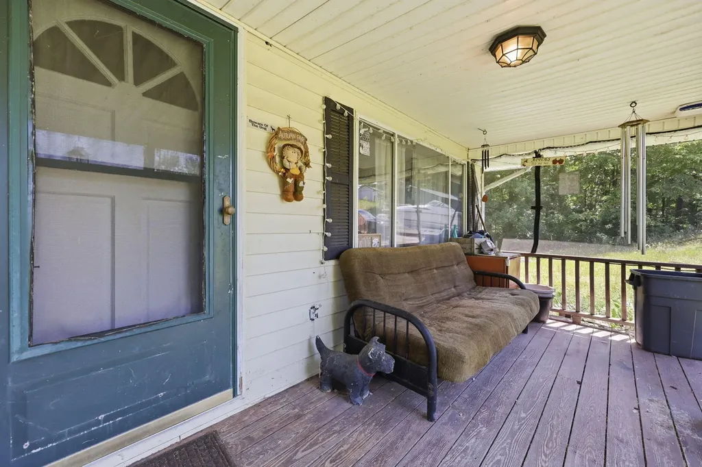 110 Ebon Road Wellington KY 40387