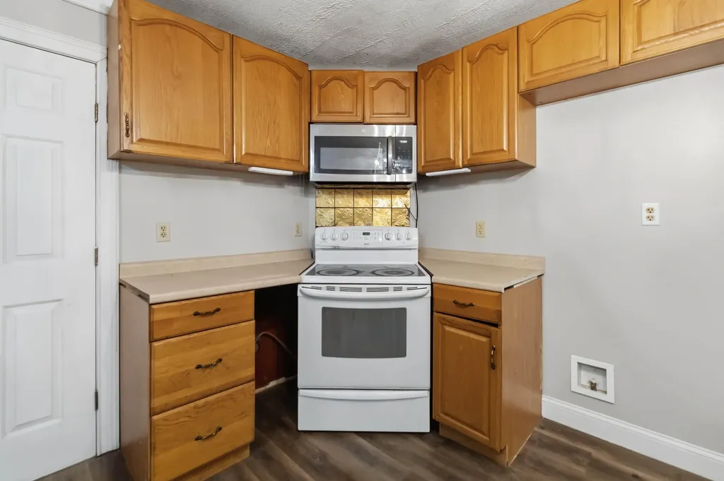3301 Ky-39 Crab Orchard KY 40419
