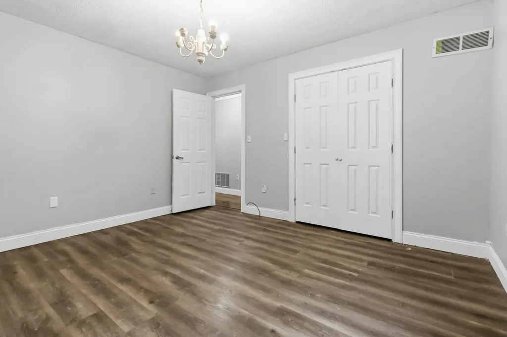 3301 Ky-39 Crab Orchard KY 40419