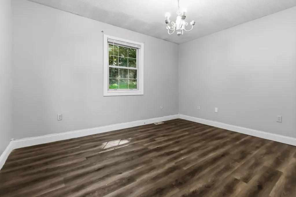 3301 Ky-39 Crab Orchard KY 40419