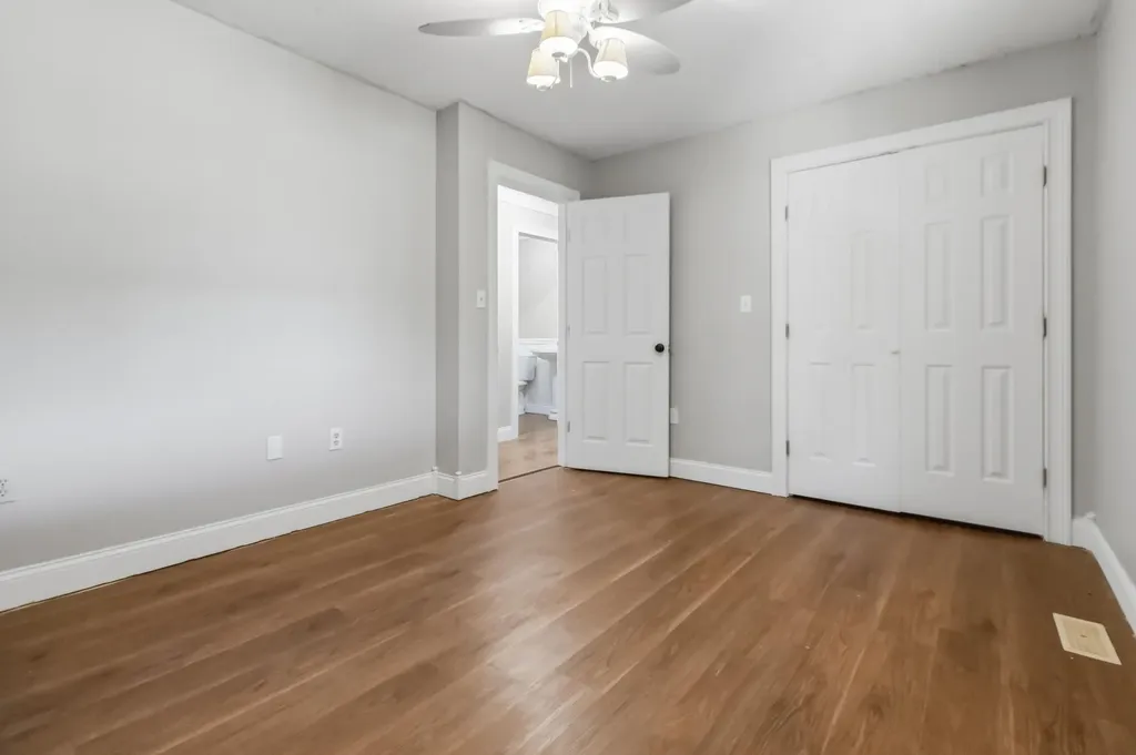 3301 Ky-39 Crab Orchard KY 40419