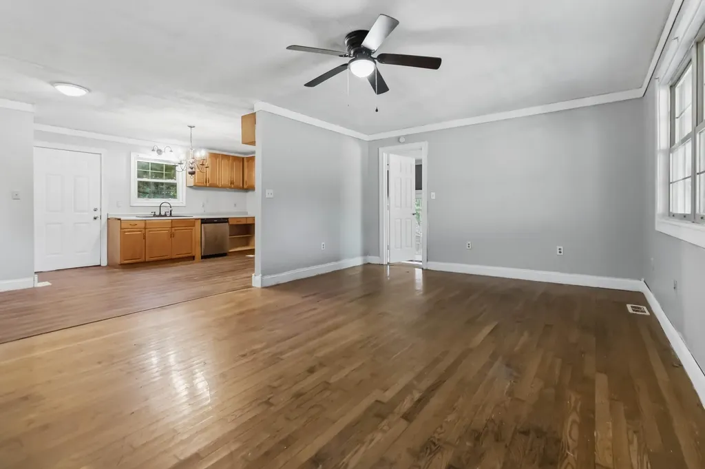 3301 Ky-39 Crab Orchard KY 40419