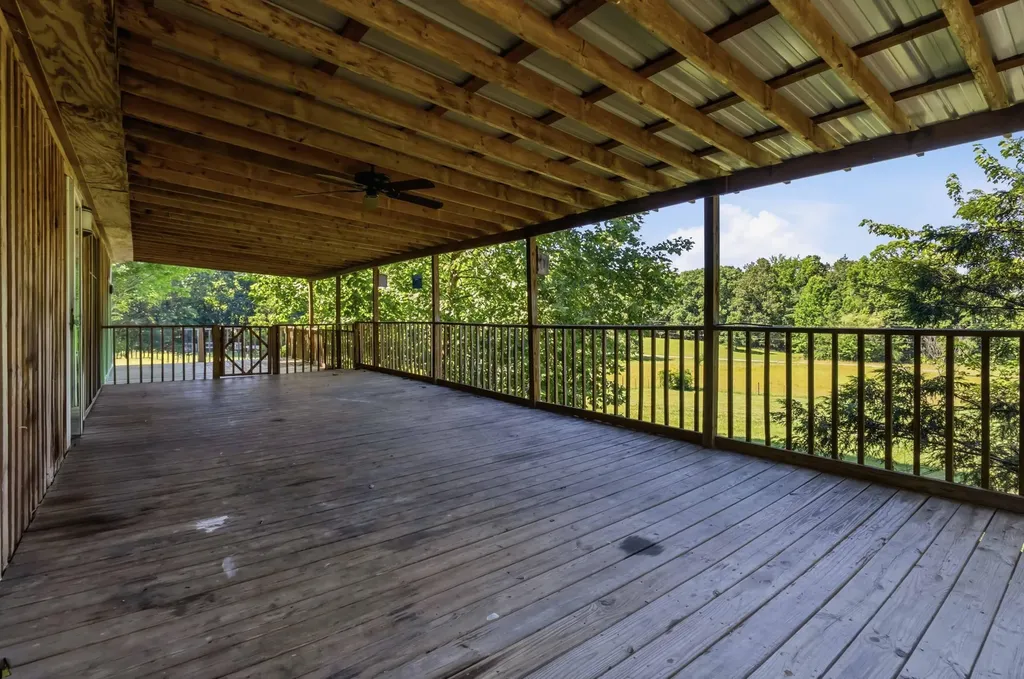3301 Ky-39 Crab Orchard KY 40419