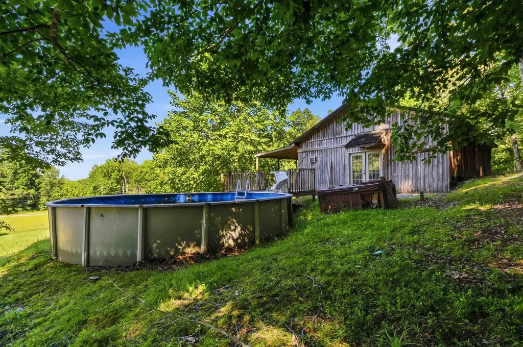 3301 Ky-39 Crab Orchard KY 40419