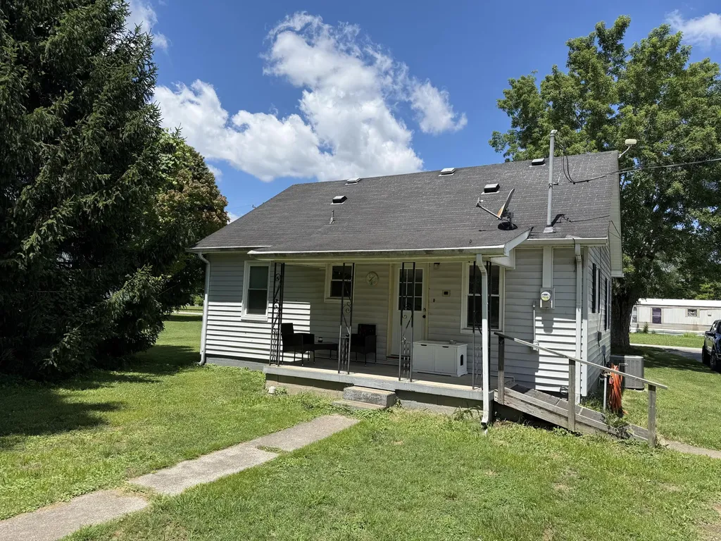 100 West Street Brodhead KY 40409