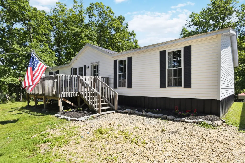 190 Geneva-mckinney Road Stanford KY 40484