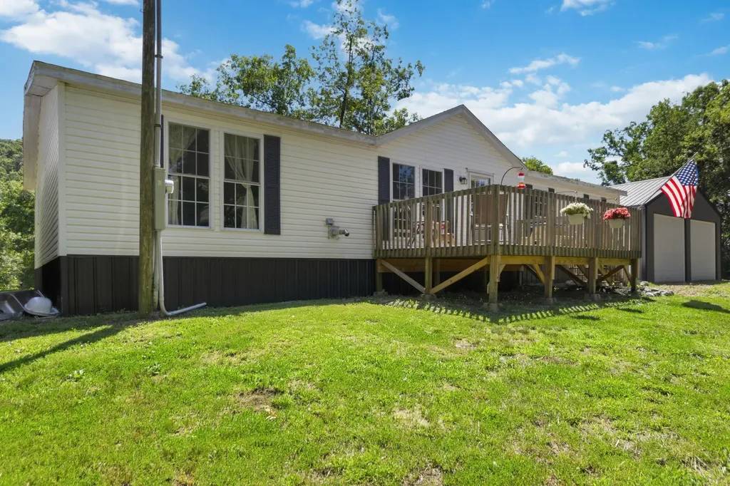 190 Geneva-mckinney Road Stanford KY 40484