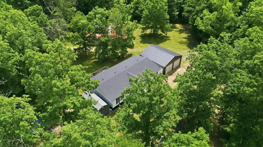 190 Geneva-mckinney Road Stanford KY 40484