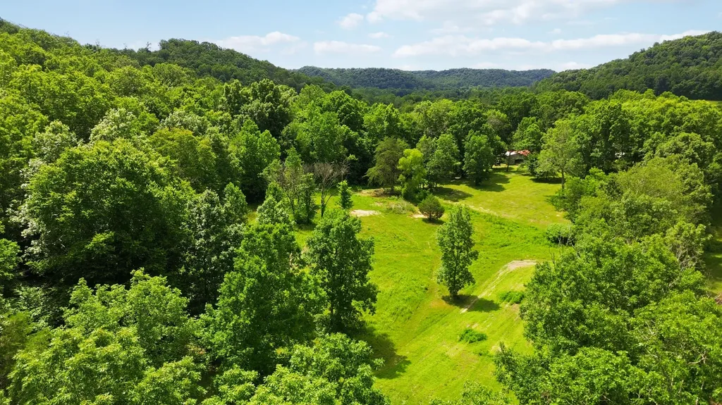 190 Geneva-mckinney Road Stanford KY 40484