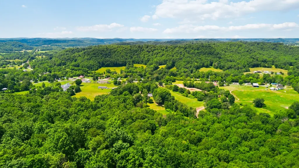 190 Geneva-mckinney Road Stanford KY 40484