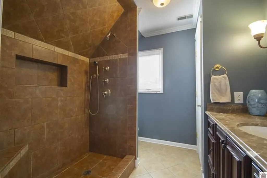340 Mcintosh Road Hickory KY 42051