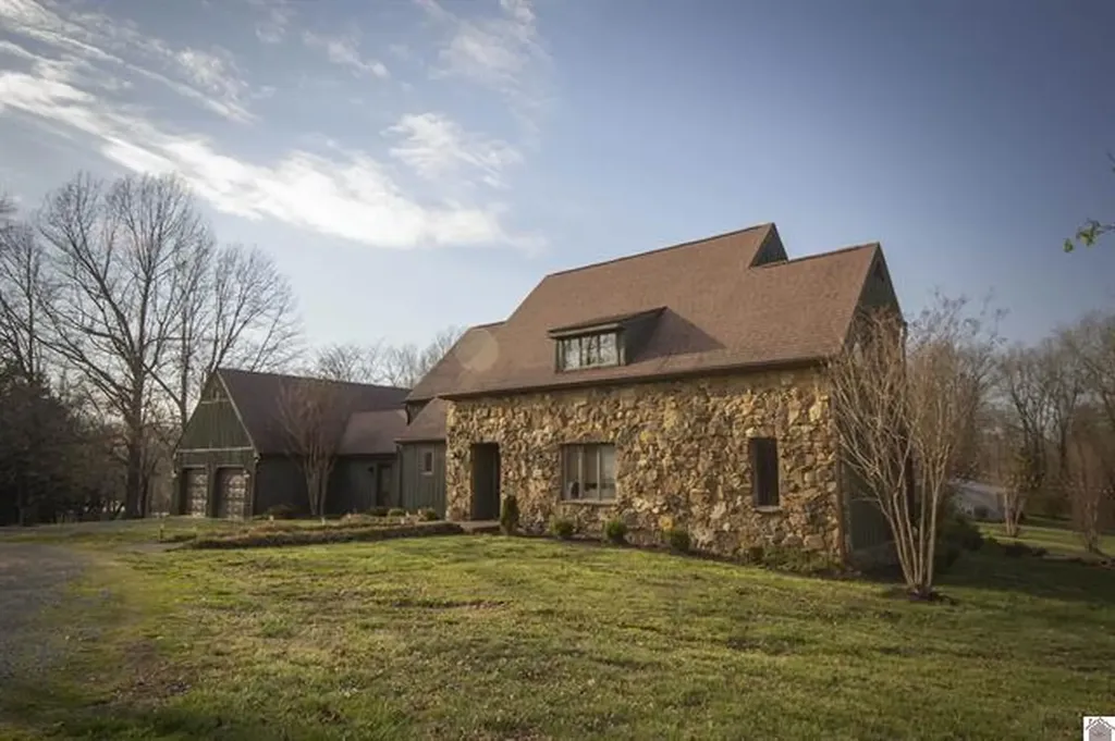 340 Mcintosh Road Hickory KY 42051