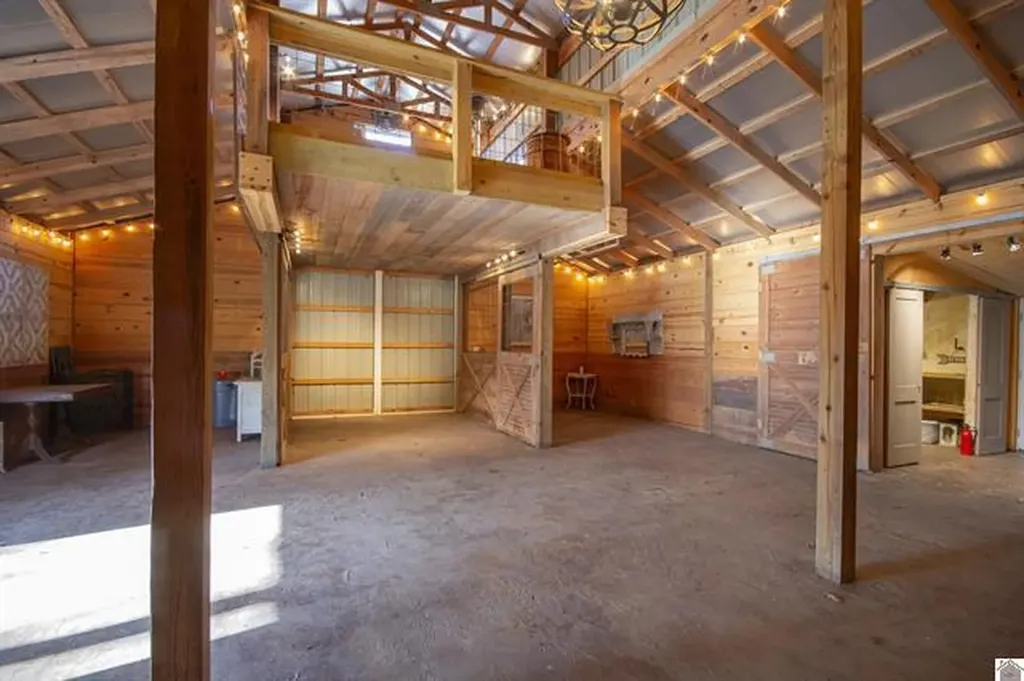 340 Mcintosh Road Hickory KY 42051