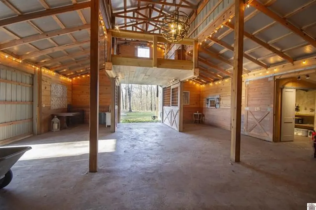 340 Mcintosh Road Hickory KY 42051