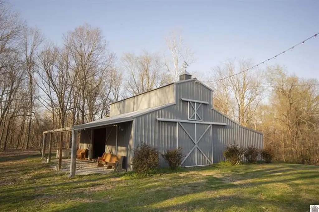 340 Mcintosh Road Hickory KY 42051