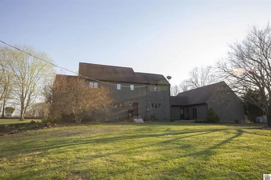 340 Mcintosh Road Hickory KY 42051