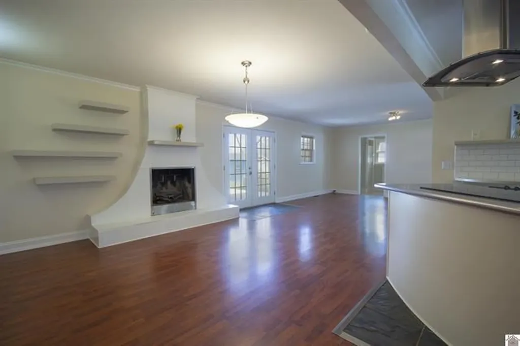 1656 College Terrace Murray KY 42071