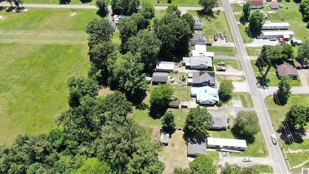 962 Husband Road Paducah KY 42003