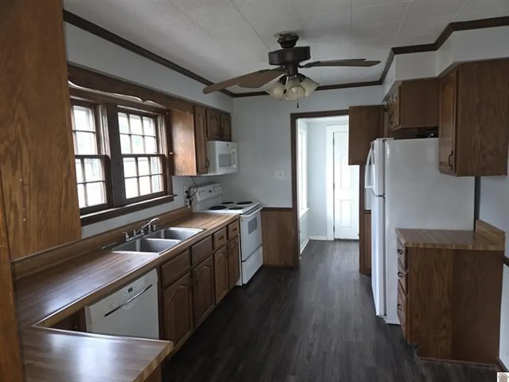 962 Husband Road Paducah KY 42003