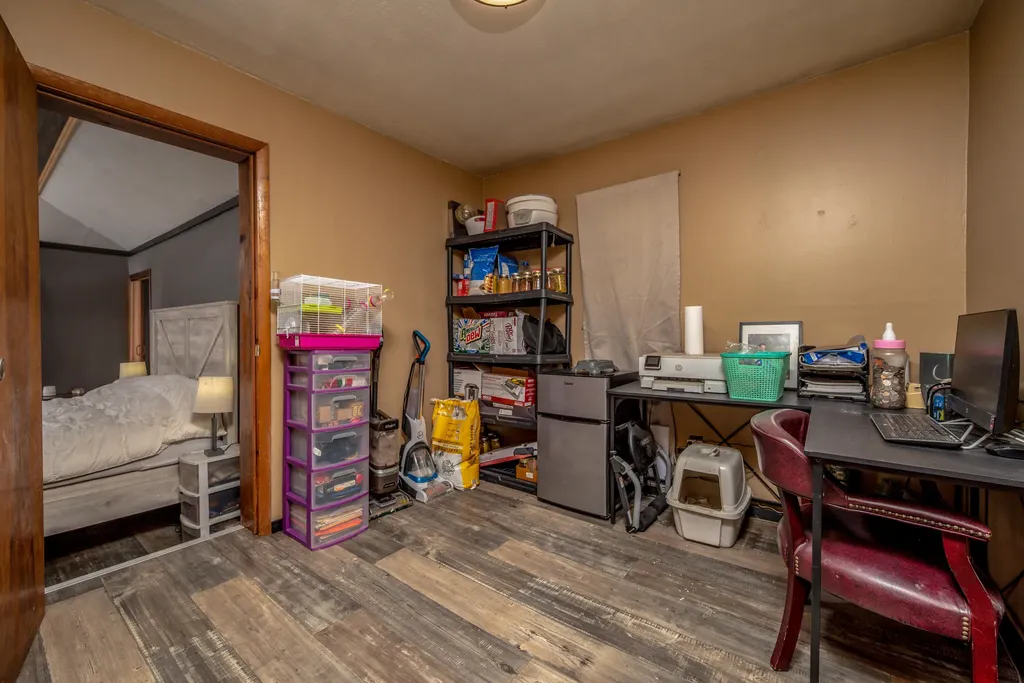 1845 Spaws Creek West Liberty KY 41472