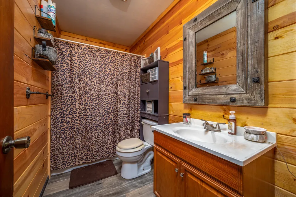 1845 Spaws Creek West Liberty KY 41472