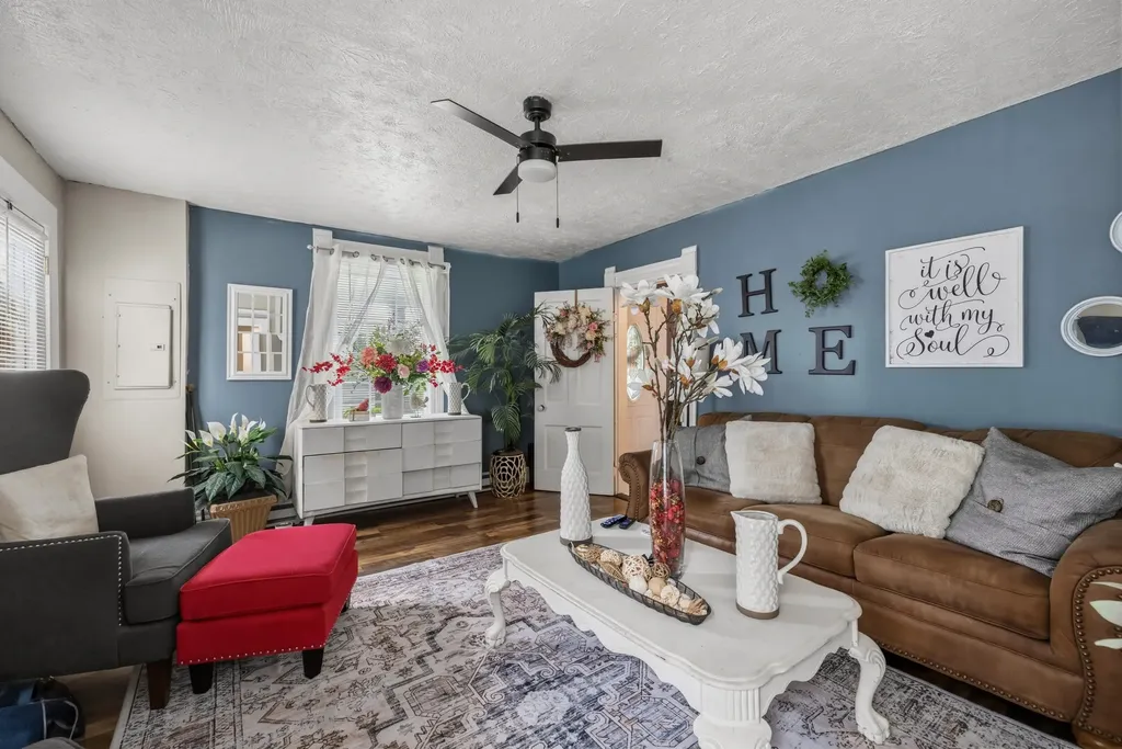 828 E Main Street Stanford KY 40484