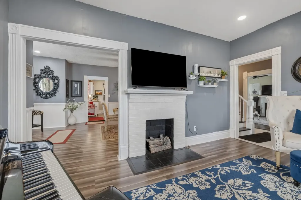 828 E Main Street Stanford KY 40484