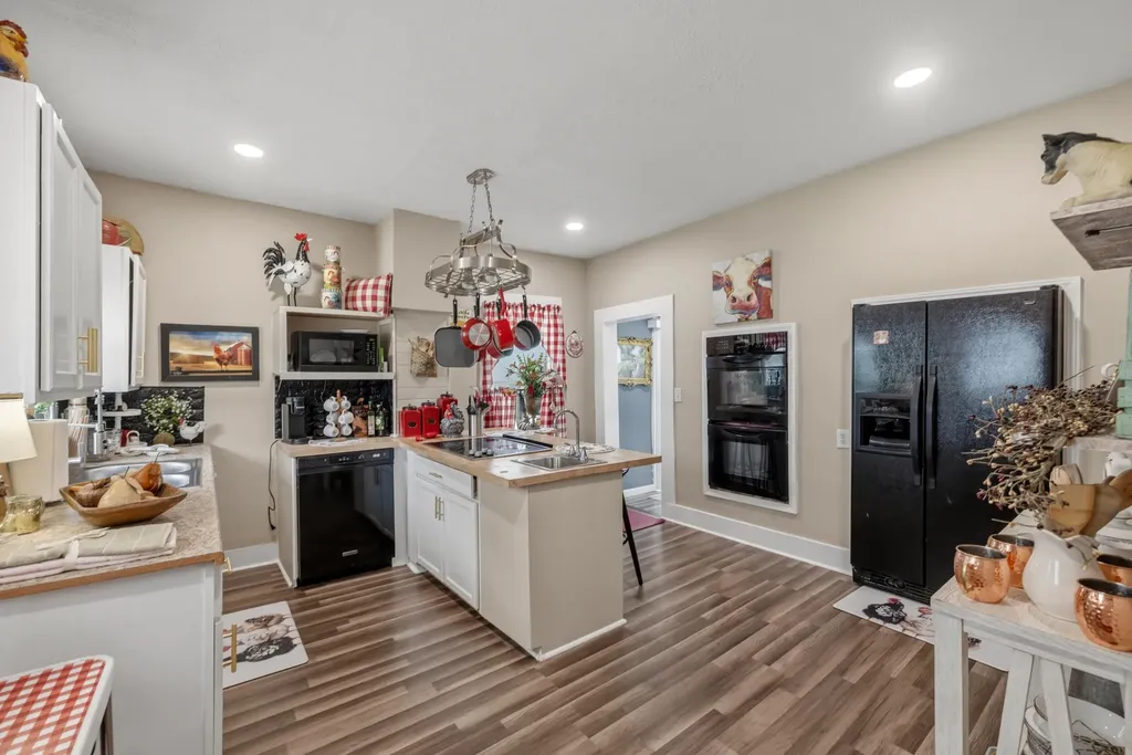 828 E Main Street Stanford KY 40484