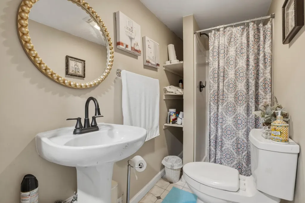 828 E Main Street Stanford KY 40484