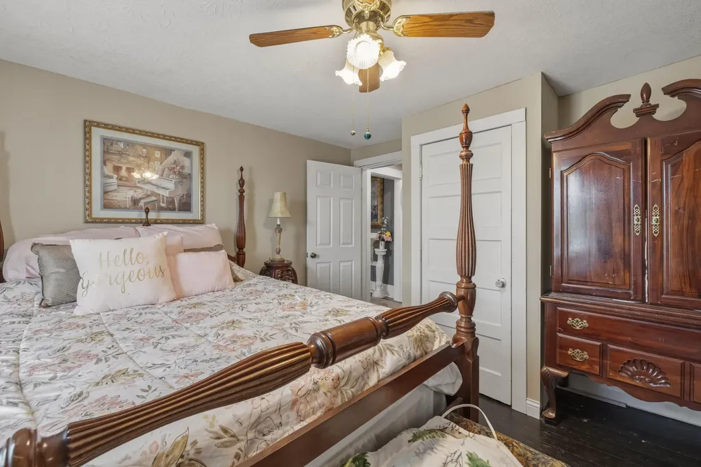 828 E Main Street Stanford KY 40484