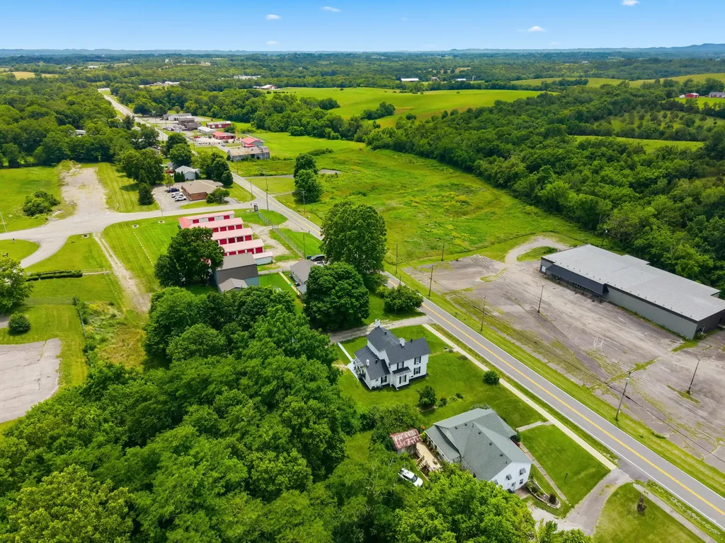 828 E Main Street Stanford KY 40484