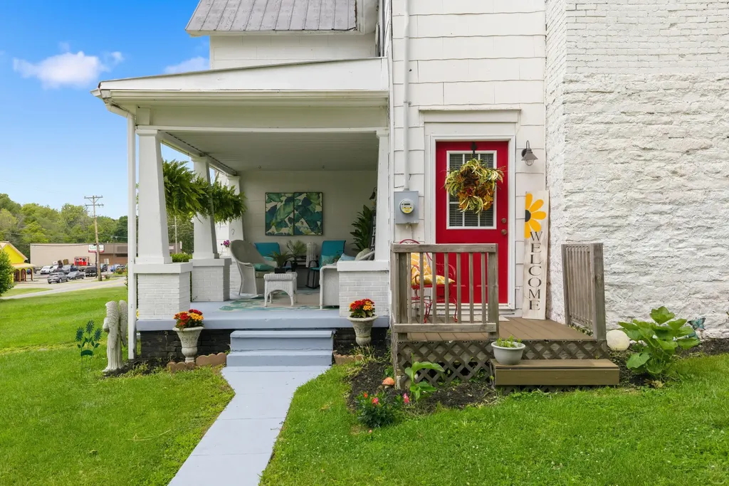 828 E Main Street Stanford KY 40484