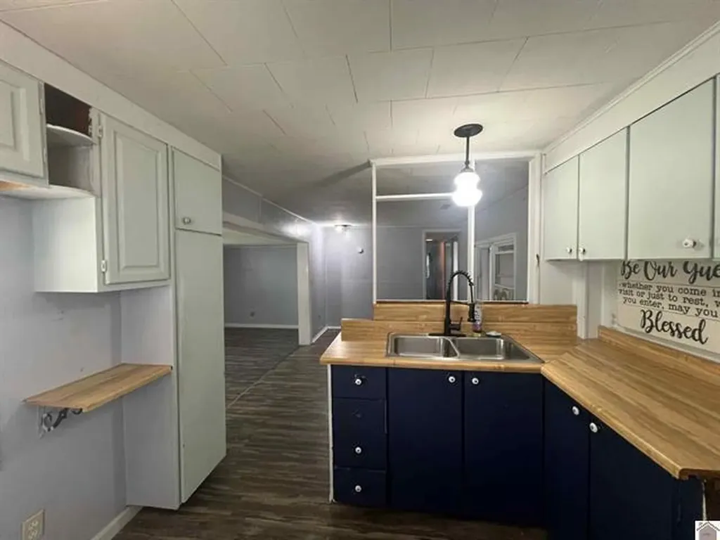 2237 Little Cypress Road Calvert City KY 42029