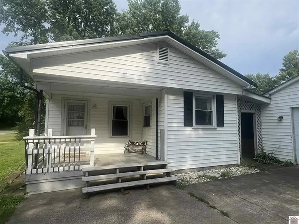 2237 Little Cypress Road Calvert City KY 42029