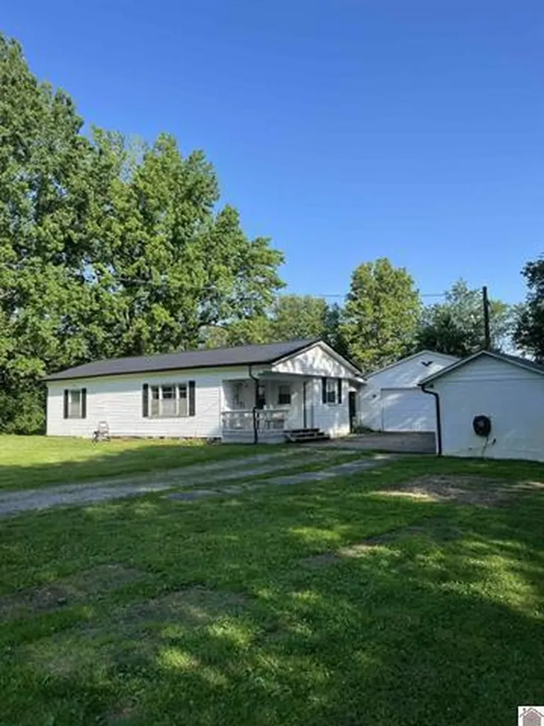 2237 Little Cypress Road Calvert City KY 42029