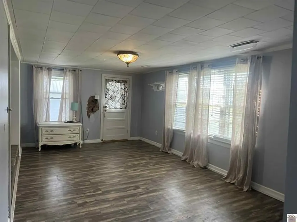 2237 Little Cypress Road Calvert City KY 42029